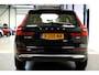Volvo XC60 B4 155kW/211pk Aut8 MHEV Ultimate Bright PANORAMADAK + HARMAN/KARDON + STUURVERWARMING + BLIS + ADAPT.CRUISE + PILOT ASSIST + STOELVERWARMING&-VENTILATIE + LANE ASSIST + CAMERA + KEYLESS + HEAD-UP + PARKSENSOREN V&A + 20" LM-VELGEN!!