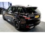 Land Rover Range Rover Sport 5.0 V8 SC SVR 423kW/575pk Aut8 Carbon Edition PANORAMADAK + CARBON IN-&EXTERIEUR + PERFORMANCE STOELEN + MERIDIAN AUDIO + ADAPT.CRUISE + EL.TREKHAAK + CAMERA + STOELVERWARMING&-KOELING + KEYLESS + PARKSENSOREN + 22" LM-VELGEN!!