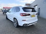 BMW X5 xDrive40i High Executive M-Sport Skylounge Panoramadak Trekhaak 22 Inch Laser Licht Harman-Kardon Keyless Entry 4WD Besturing Head-Up Display Luchtvering