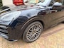 Porsche Cayenne 3.0 E-Hybrid | 2E EIGENAAR | PANO DAK | LEDER | TREKHAAK | NL AUTO | GARANTIE TOT 2027 |