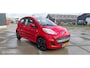 Peugeot 107 1.0-12V XS airco nieuwe apk