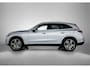 Mercedes-Benz GLC 400e 4MATIC Sport Edition | AMG Premium | MBUX Augmented Reality | 20 inch AMG velgen | Voorstoelen met Memory | URBAN GUARD voertuigbescherming plus | KEYLESS GO-comfortpakket | DIGITAL LIGHT |