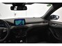 Ford Focus Wagon Hybrid 135PK ST Line Style rode remklauw Trekh Camera Nieuw model Winterpack Keyless