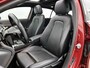 Mercedes-Benz A-klasse A 180 Automaat Business Solution Luxury | Designo | Advantage Pakket | Panoramadak | LED | Sfeerverlichting | Stoelverwarming | Parktronic met camera | Spiegelpakket