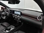 Mercedes-Benz A-klasse A 180 Automaat Business Solution Luxury | Designo | Advantage Pakket | Panoramadak | LED | Sfeerverlichting | Stoelverwarming | Parktronic met camera | Spiegelpakket