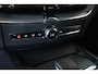 Volvo XC60 T6 Plug-in hybrid AWD Plus Dark | Harman/Kardon Audiosysteem | Trekhaak Semi-Elektrisch | Panoramisch Schuif-/Kantel-dak | Elektrisch Bedienbare Voorstoelen met Geheugenfunctie | Adaptieve Cruise Control | Pilot Assist | Blind Spot| "Fish-Eye" 360 Graden Camera | Pre-Conditionering | Stoel- en Stuurwiel-verwarming | Alarmklasse 3 |