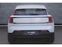 Volvo EX30 Single Motor Essential 51 kWh | Google Services | Draadloos Apple car play | High performance Audio | DAB+ | 18" velgen | Parkeersensoren  voor+achter | Parkeercamera | Warmtepomp |