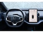 Volvo EX30 Single Motor Essential 51 kWh | Google Services | Draadloos Apple car play | High performance Audio | DAB+ | 18" velgen | Parkeersensoren  voor+achter | Parkeercamera | Warmtepomp |