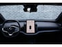 Volvo EX30 Single Motor Essential 51 kWh | Google Services | Draadloos Apple car play | High performance Audio | DAB+ | 18" velgen | Parkeersensoren  voor+achter | Parkeercamera | Warmtepomp |