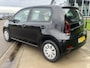Volkswagen Up! 1.0 BMT move up! / Airco / DAB / Centr. deurvergrendeling / NAP /