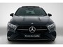 Mercedes-Benz A-klasse A 180 Automaat Luxury Line | Nightpakket | Panoramadak | LED | Sfeerverlichting | Stoelverwarming | Parktronic met camera | Keyless-Go | Trekhaak