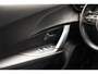 Peugeot e-2008 EV Allure 50 kWh [ Panoramadak Navi Camera ]