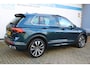 Volkswagen Tiguan 1.4 TSI eHybrid R-Line Business+ | Incl. 12 maanden Garantie | Panorama dak | Memory stand stoelen | Trekhaak wegklapbaar | Stoel & Stuurverwarming | 360* Camera | Climate controle | Adaptive cruise | Elektrische kofferbakklep | Dodehoek detectie | IQ. Lights | Keyless entry/start | Lederen bekleding | Virtual cockpit | Draadloze telefoonlader |