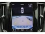 Volvo XC60 T6 Recharge AWD Core Bright - Panorama/schuifdak - IntelliSafe Assist - Harman/Kardon audio - Adaptieve LED koplampen - Parkeercamera achter - Verwarmde voorstoelen & stuur - Parkeersensoren voor & achter - Draadloze tel. lader - Extra getint glas - Elektr. inklapbare trekhaak - 18' LMV
