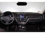 Volvo XC60 T6 Recharge AWD Core Bright - Panorama/schuifdak - IntelliSafe Assist - Harman/Kardon audio - Adaptieve LED koplampen - Parkeercamera achter - Verwarmde voorstoelen & stuur - Parkeersensoren voor & achter - Draadloze tel. lader - Extra getint glas - Elektr. inklapbare trekhaak - 18' LMV