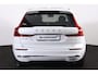 Volvo XC60 T6 Recharge AWD Core Bright - Panorama/schuifdak - IntelliSafe Assist - Harman/Kardon audio - Adaptieve LED koplampen - Parkeercamera achter - Verwarmde voorstoelen & stuur - Parkeersensoren voor & achter - Draadloze tel. lader - Extra getint glas - Elektr. inklapbare trekhaak - 18' LMV