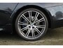 BMW 5-Serie Touring 530i High Executive M-sport | Incl. 12 maanden garantie | Panoramadak | Dodehoek detectie | Geheugenstoelen |  Parkeercamera | Standkachel | Head-up display | Elektrisch uitklapbare trekhaak | Stoelverwarming | Draadloze telefoonlader | Luxe lederen bekleding |