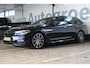 BMW 5-Serie Touring 530i High Executive M-sport | Incl. 12 maanden garantie | 100% onderhouden | Memory-seats | Parkeercamera | Standkachel | Head-up display | Elektrisch uitklapbare trekhaak | Stoelverwarming | Climate control |