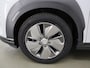 Hyundai Kona Electric EV Fashion 64 kWh | SOH 95% | Warmtepomp | Parkeercamera | Krell Audio | Cruise Control Adaptief | Parkeercamera |