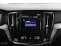 Volvo V60 2.0 B5 R-Design | Panoramadak | Harman/Kardon | Ele.verstelbare stoelen + geheugen | Navigatie | Trekhaak | HUD | Camera | Stoel/Stuurverwarming | Apple CarPlay/Android Auto | Adaptieve Cruise Control | Ele. kofferdeksel |