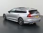 Volvo V60 2.0 B5 R-Design | Panoramadak | Harman/Kardon | Ele.verstelbare stoelen + geheugen | Navigatie | Trekhaak | HUD | Camera | Stoel/Stuurverwarming | Apple CarPlay/Android Auto | Adaptieve Cruise Control | Ele. kofferdeksel |