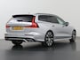Volvo V60 2.0 B5 R-Design | Panoramadak | Harman/Kardon | Ele.verstelbare stoelen + geheugen | Navigatie | Trekhaak | HUD | Camera | Stoel/Stuurverwarming | Apple CarPlay/Android Auto | Adaptieve Cruise Control | Ele. kofferdeksel |