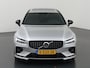 Volvo V60 2.0 B5 R-Design | Panoramadak | Harman/Kardon | Ele.verstelbare stoelen + geheugen | Navigatie | Trekhaak | HUD | Camera | Stoel/Stuurverwarming | Apple CarPlay/Android Auto | Adaptieve Cruise Control | Ele. kofferdeksel |
