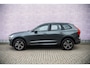 Volvo XC60 2.0 T6 Plug-in hybrid AWD Essential | Adaptieve Cruise Control | BLIS Dodehoek Detectie | Stoel + Stuurverwarming | 18 Inch Velgen | Parkeercamera | Parkeersensoren voor + achter |