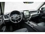 Volvo XC60 2.0 T6 Plug-in hybrid AWD Essential | Adaptieve Cruise Control | BLIS Dodehoek Detectie | Stoel + Stuurverwarming | 18 Inch Velgen | Parkeercamera | Parkeersensoren voor + achter |