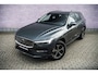 Volvo XC60 2.0 T6 Plug-in hybrid AWD Essential | Adaptieve Cruise Control | BLIS Dodehoek Detectie | Stoel + Stuurverwarming | 18 Inch Velgen | Parkeercamera | Parkeersensoren voor + achter |