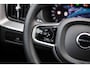 Volvo XC60 2.0 T6 Plug-in hybrid AWD Essential | Adaptieve Cruise Control | BLIS Dodehoek Detectie | Stoel + Stuurverwarming | 18 Inch Velgen | Parkeercamera | Parkeersensoren voor + achter |