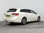 Toyota Avensis Wagon 1.8 VVTi Dynamic Business | Trekhaak | Navigatie | Lederen bekleding | Stoelverwarming | Parkeercamera |