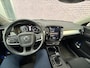 Volvo XC40 1.5 T3 Momentum | Panoramadak | Stoel- en stuurverwarming | Navigatie | Standkachel | Dode hoek detectie BLIS | Actieve LED koplampen | Achteruitrijcamera | Parkeersensoren voor + achter | Elektrische achterklep |