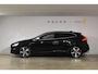 Volvo V40 T4 190PK Business Sport R-Design / Navigatie / Trekhaak / Leren bekleding / Stoelverwarming / Parkeersensoren v+a / Panoramadak / Achteruitrijcamera / Privacy Glass