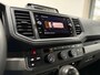 Volkswagen Crafter 35 2.0 TDI L3H2 Highline | Dubbellucht | Navigatie | Massagestoel | Trekhaak | Carplay
