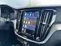 Volvo V60 2.0 T6 Plug-in hybrid AWD Essential Bright | Trekhaak | Leder | Climate pack | BLIS | Pilot Assist |