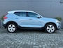 Volvo XC40 2.0 T4 Momentum | Amazon Blue | Trekhaak | BLIS | Camera | Memory | Stoel & stuurverwarming |
