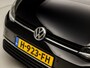 Volkswagen Golf 1.0 TSI Highline Sportline Automaat (APPLE CARPLAY, GROOT NAVI, STOELVERWARMING, GETINT GLAS, ALCANTARA, ADAPTIVE CRUISE, SPORTSTOELEN, LM VELGEN, PARKEERSENSOREN, NIEUWSTAAT)