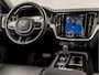 Volvo V60 2.0 T8 Twin Engine AWD Polestar Engineered 405Pk (PANORAMADAK, APPLE CARPLAY, MEMORY SEATS, LEDER, HARMAN/KARDON, TREKHAAK, CAMERA, ADAPTIVE CRUISE, GETINT GLAS, NIEUWSTAAT)