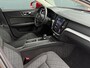 Volvo V60 2.0 B3 Essential | Achterbank verwarmd | Achteruitrijcamera | Cruise control