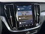 Volvo V60 2.0 B3 Essential | Achterbank verwarmd | Achteruitrijcamera | Cruise control