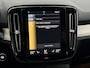 Volvo XC40 1.5 T4 Plug-in hybrid Plus Dark Camera, Navi, Stoelverwarming, Keyless start, Elektrische achterklep, Virtual desk, Cruise control adaptief