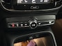 Volvo XC40 1.5 T4 Plug-in hybrid Plus Dark Camera, Navi, Stoelverwarming, Keyless start, Elektrische achterklep, Virtual desk, Cruise control adaptief
