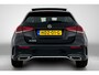 Mercedes-Benz A-klasse 220 Premium Plus AMG-Line(Goed OnderH, Panorama, Carplay, Stoelen, StoelV, Camera, Navi, Etc)
