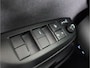 Toyota Yaris 1.5 Hybrid 130 Launch Edition | NL-Auto | Stoelverwarming | Stuurwielverwarming | Parkeersensoren V+A | JBL Premium Audio |