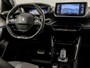 Peugeot 2008 1.2 PureTech GT-Line Automaat (APPLE CARPLAY, GROOT NAVI, 360 CAMERA, ZWART HEMEL, SPORTSTOELEN, LEDER, CRUISE, GETINT GLAS, NIEUWSTAAT)