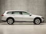 Volkswagen Passat Alltrack 2.0 TSI Alltrack 4 Motion 221Pk Automaat (APPLE CARPLAY, NAVIGATIE, CLIMATE, STUUR/STOELVERWARMING, SPORTSTOELEN, CAMERA, ADAPTIVE CRUISE, TREKHAAK, NIEUWSTAAT)