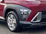 Hyundai Kona 1.0 T-GDI Comfort / Fabrieksgarantie tot 01-2029** / Dealer onderhouden / 1.200 kg trekgewicht / Navigatie / Apple Carplay Android / Climate Control / 17" LM wielen /
