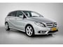 Mercedes-Benz B-klasse 250 Ambition(Goed OnderH, Navi, Trekhaak, StoelV, Parkeersensoren, Bots Waarschuwing, Cruise Con, Etc)