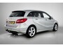 Mercedes-Benz B-klasse 250 Ambition(Goed OnderH, Navi, Trekhaak, StoelV, Parkeersensoren, Bots Waarschuwing, Cruise Con, Etc)